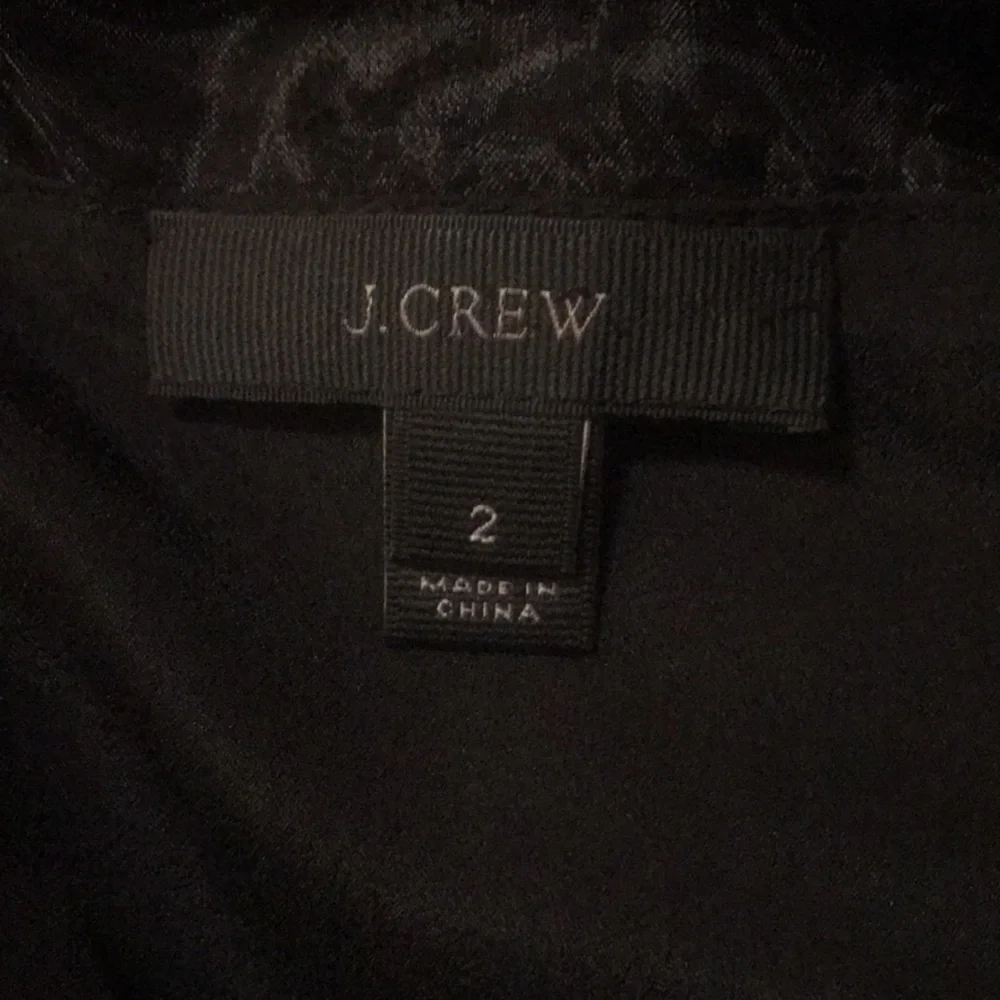 G1- small- Beautiful elegant J. Crew little black dress size 2